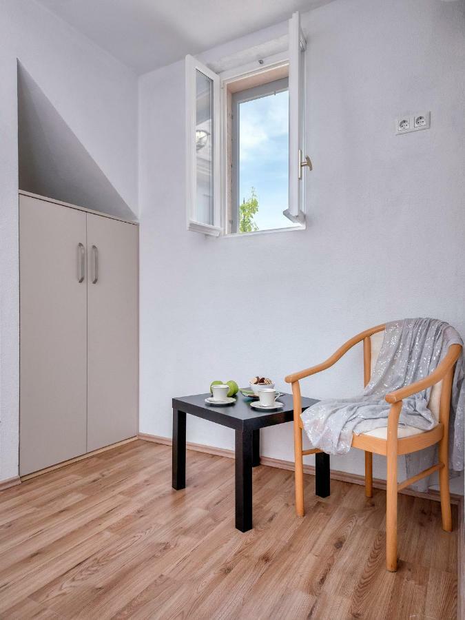Old Town Apartment Mare هفار المظهر الخارجي الصورة